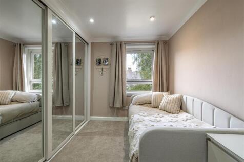 2  Balmoral Avenue Galashiels 22.JPG