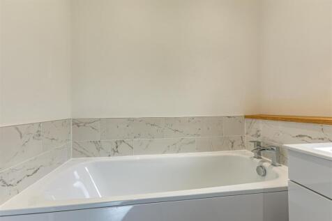 Broughton Holiday Let 54.JPG
