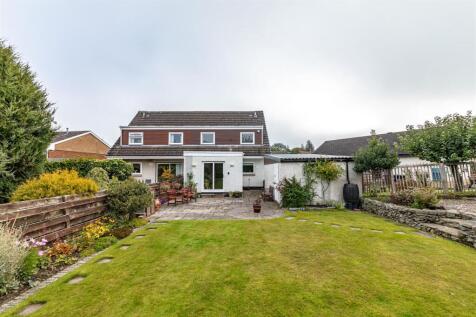 8 Shawpark Crescent Selkirk 48.JPG