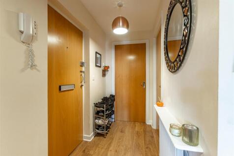 4_5 Weavers Linn Tweedbank 06.JPG