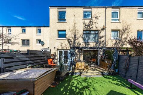 16 Stobshaw Place Tweedbank 42.JPG