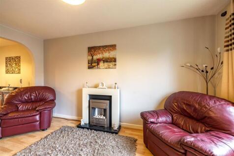 9 Sergeants Park Newtown St Boswells 21.JPG