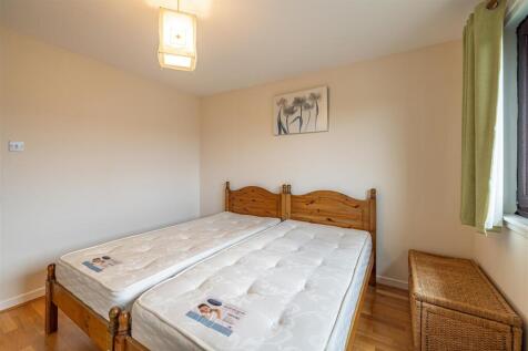 9 Sergeants Park Newtown St Boswells 24.JPG