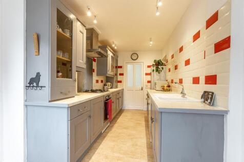 8 Eildon Terrace Newtown St Boswells 21.JPG