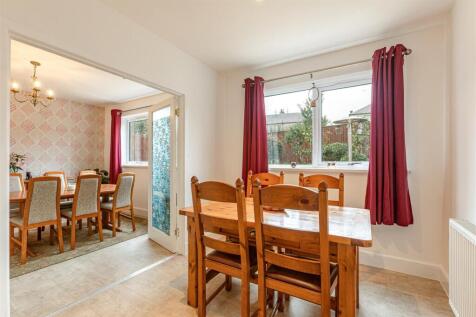 8 Eildon Terrace Newtown St Boswells 18.JPG