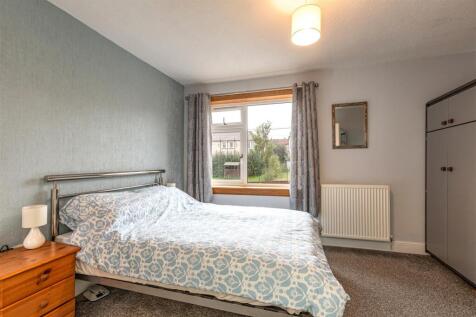 8 Eildon Terrace Newtown St Boswells 35.JPG