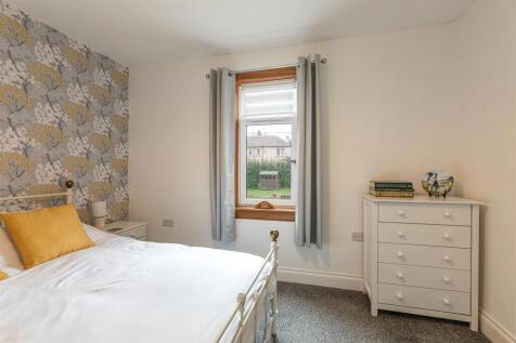 8 Eildon Terrace Newtown St Boswells 29.JPG