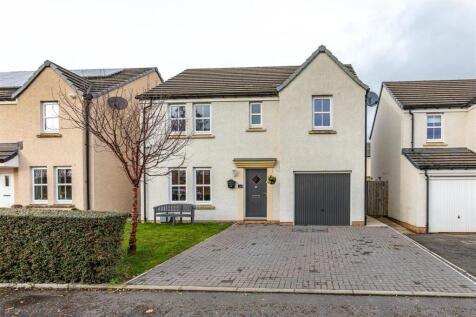 13 Kingfisher Grove Galashiels 02.JPG