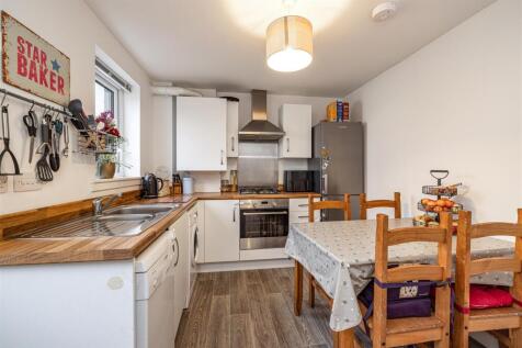 28 Knoll Park Galashiels 11.JPG