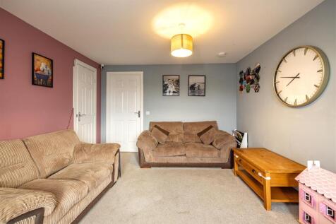 28 Knoll Park Galashiels 16.JPG