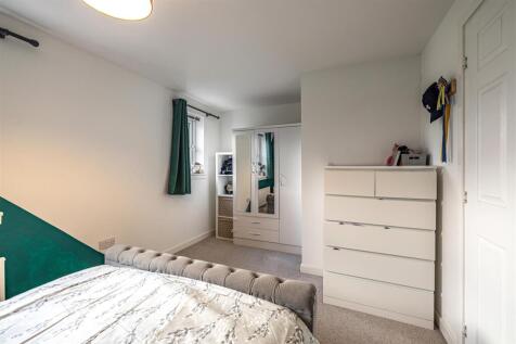 28 Knoll Park Galashiels 21.JPG