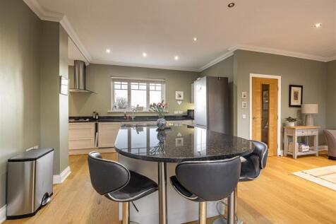 2 Harleyburn Court Melrose 37.JPG