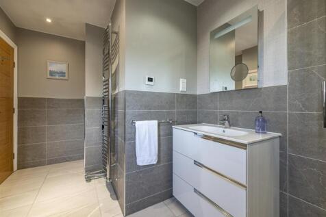 2 Harleyburn Court Melrose 70.JPG