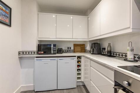 56 Kingsknowes Village Galashiels 11.JPG