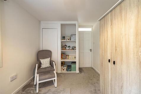 13 Ladyschaw Drive Selkirk 22.JPG