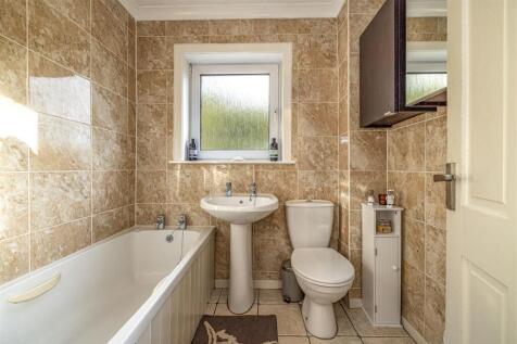 13 Ladyschaw Drive Selkirk 24.JPG