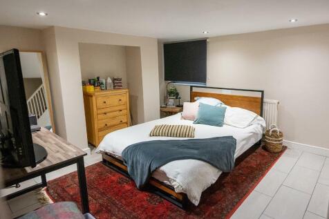 Study/Bedroom 4