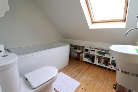 Bedroom 4 En-suite