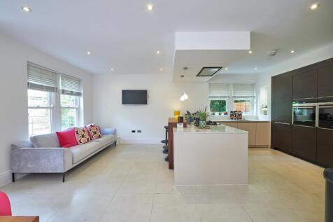 Dining / Kitchen/ Sitting Room