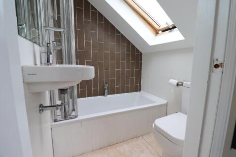 Bedroom 3 En-suite