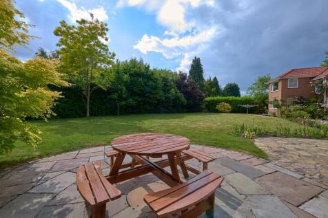 Garden patio