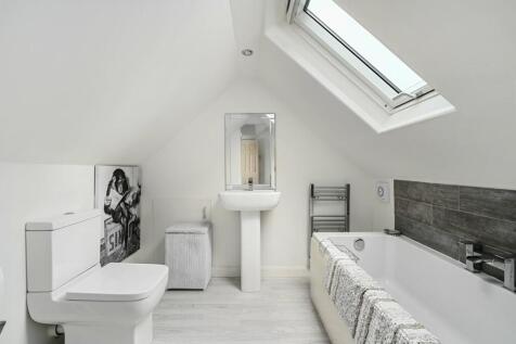 Upstairs Bathroom
