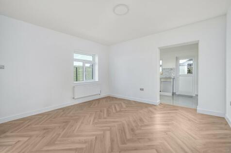 Dining Room Alt