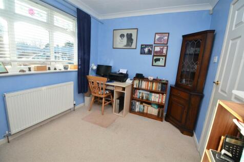 DINING ROOM/ BEDROOM