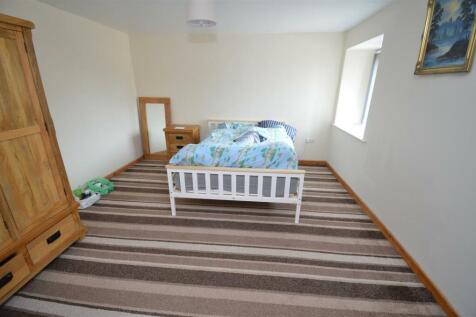 RECEPTION ROOM/ BEDROOM