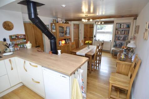 KITCHEN/ DINER