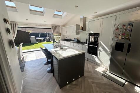 KITCHEN/ DINER