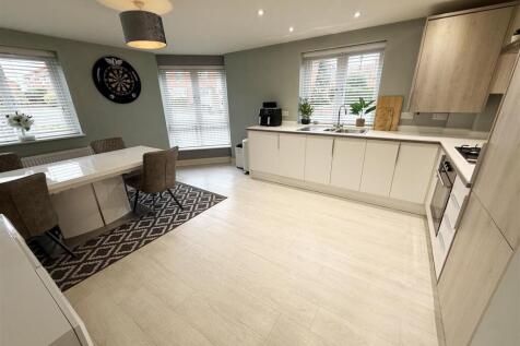 KITCHEN/ DINER