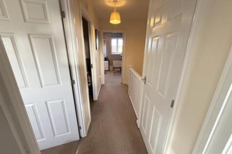 SECOND FLOOR LANDING