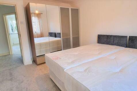 aberc  bedroom 3.jpg