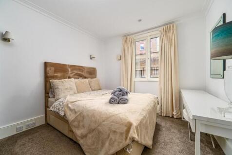 bedroom 1.jpeg