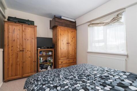 Cumberland House Bedroom -.jpg
