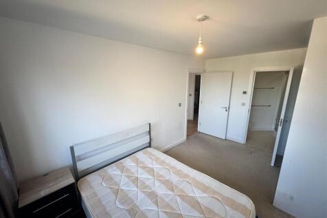 WhatsApp Image 2025-10-09 at 13.44.57.jpeg