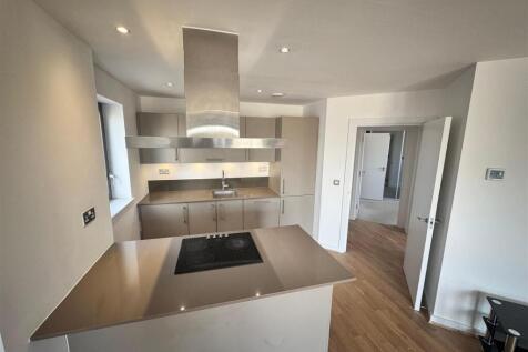 WhatsApp Image 2025-10-09 at 13.45.00.jpeg