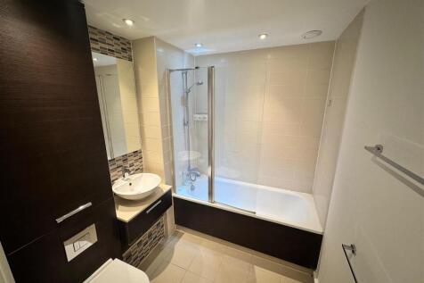 WhatsApp Image 2025-10-09 at 13.44.54 (1).jpeg