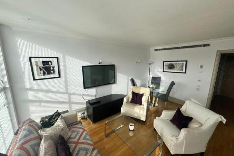 WhatsApp Image 2025-11-18 at 16.17.31 (4).jpeg