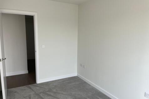 bedroom 1-2.jpeg