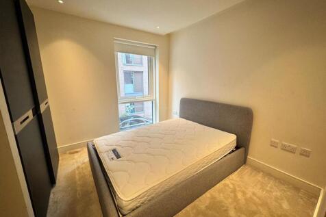 WhatsApp Image 2025-10-15 at 15.05.04.jpeg