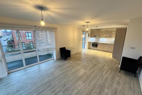 WhatsApp Image 2025-11-24 at 16.23.44.jpeg