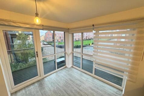 WhatsApp Image 2025-11-24 at 16.23.43 (2).jpeg