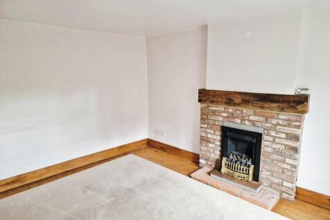 858df39c-living 2...