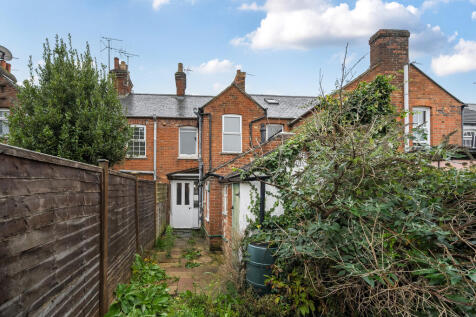 Rear Garden - Ang...