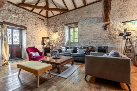 Property Image 12