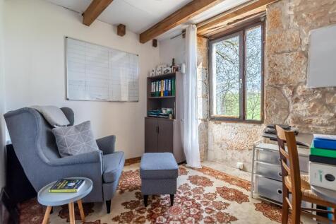 Property Image 29