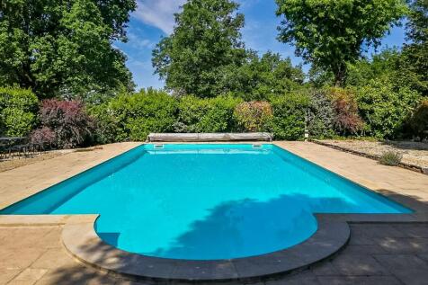Property Image 37