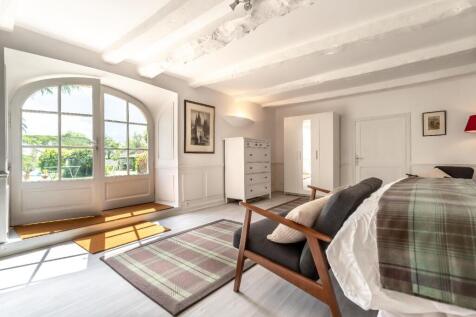Property Image 38